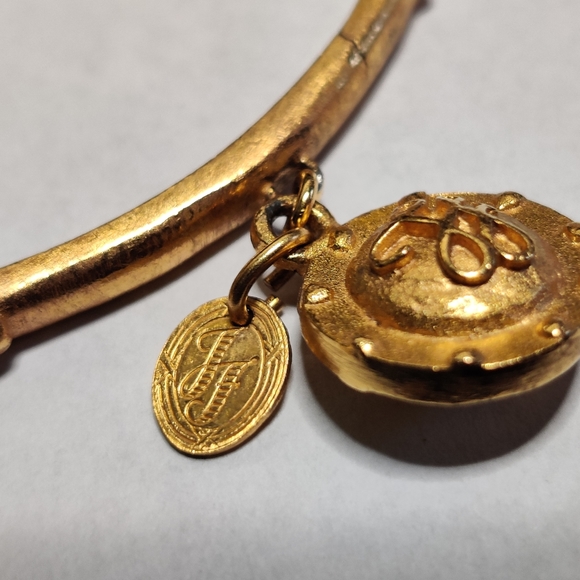 Vintage 80s Designer Ines de la Fressange Logo Charms Bracelet - Picture 13 of 16